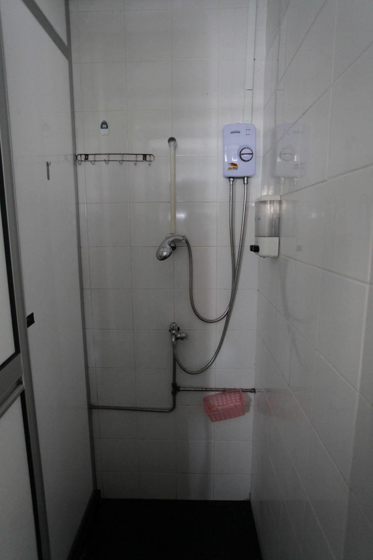 May & May Student Hostel Singapore Exterior photo